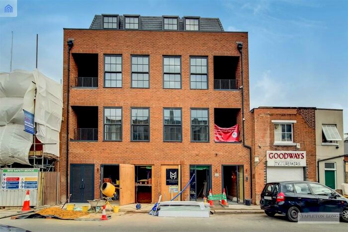 2 Bedroom Flat To Rent In Dalton Street, West Norwood, SE27