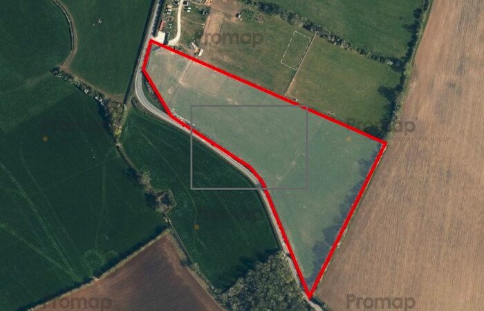 Land For Sale In Gawcott Road, Hillesden, MK18