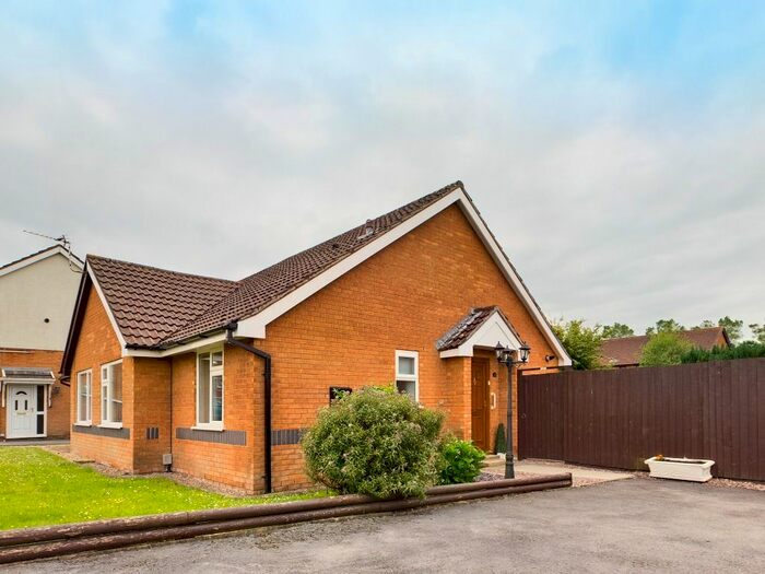 2 Bedroom Bungalow To Rent In Ffordd Beck, Gowerton, Swansea, SA4