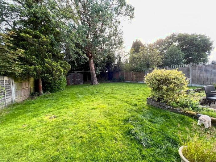 5 Bedroom Detached House To Rent In Croft Road, Wilmslow, SK9