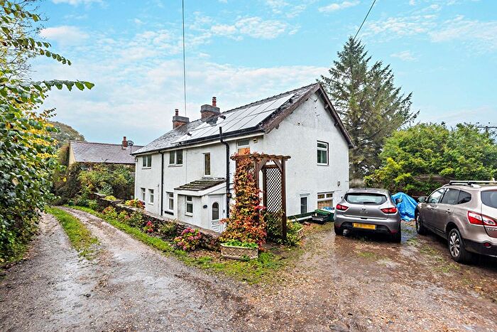 5 Bedroom Detached House For Sale In Sydallt Lane, Cefn-Y-Bedd, Wrexham, LL12