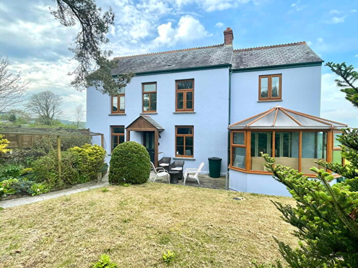 4 Bedroom Detached House For Sale In Kerrow Lane, Nr Stenalees, Cornwall, PL26