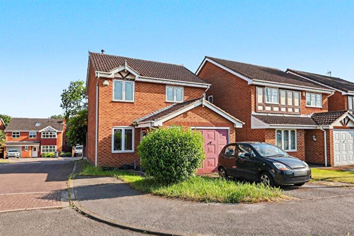 4 Bedroom Detached House For Sale In Kensington Gardens, Carlton, Nottingham, NG4