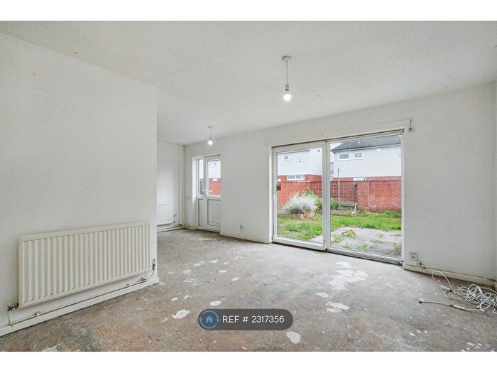 2 Bedroom End Of Terrace House To Rent In Tedburn Drive, Mansfield, NG18
