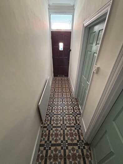 2 Bedroom Terraced House For Sale In Alexandra Road, London, N15
