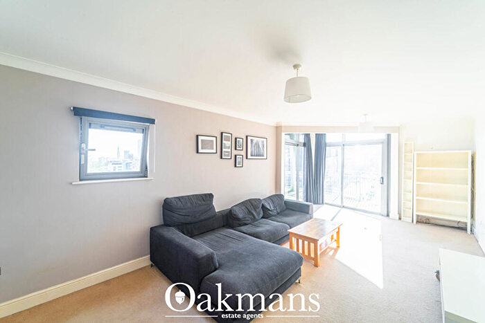 2 Bedroom Apartment To Rent In Ladywood Middleway, Birmingham, West Midlands, B16