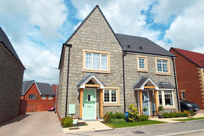 2 Bedroom House To Rent In Wand Road, Wells, BA5