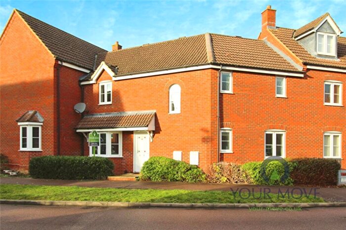 3 Bedroom Semi-Detached House For Sale In Langlands Road, Bedford, Bedfordshire, MK41