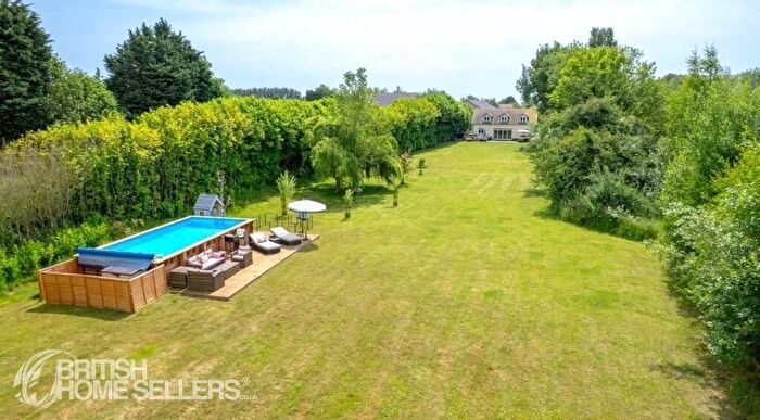 4 Bedroom Detached House For Sale In Gull Road, Guyhirn, Wisbech, Cambridgeshire, PE13