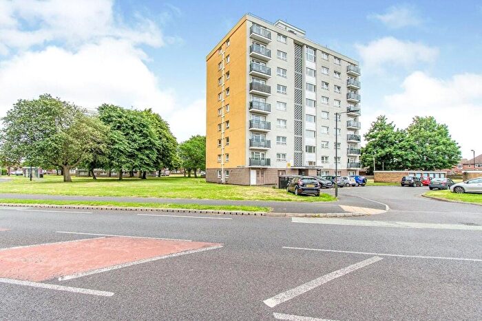 2 Bedroom Flat To Rent In Queensberry Road, Doncaster, South Yorkshire, DN2