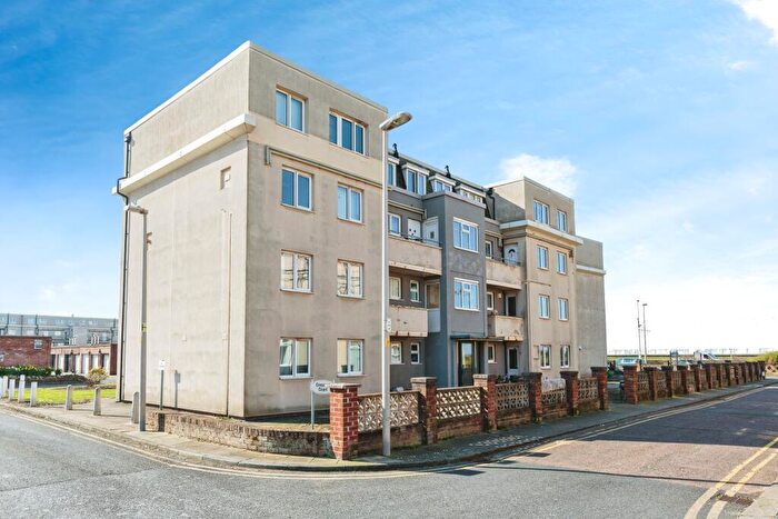 2 Bedroom Maisonette For Sale In Cardigan Place, Blackpool, Lancashire, FY4