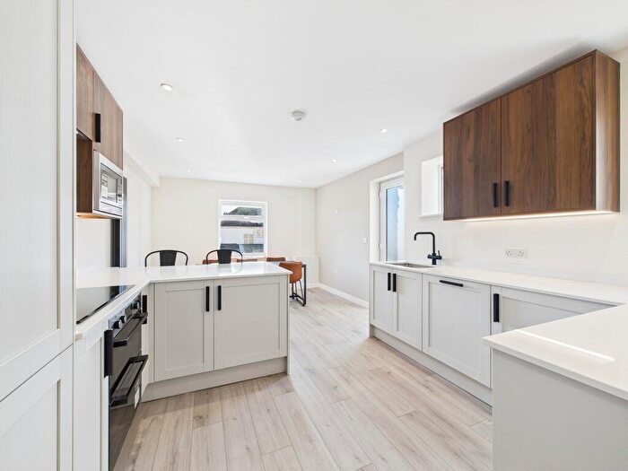 Studio To Rent In Goring Road, Goring-by-sea, BN12