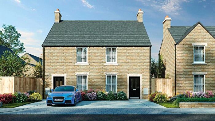 2 Bedroom Semi Detached House For Sale In Etherow Grange, Glossop, SK13