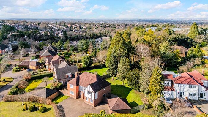 5 Bedroom Detached House For Sale In Claremount Gardens, Epsom, KT18