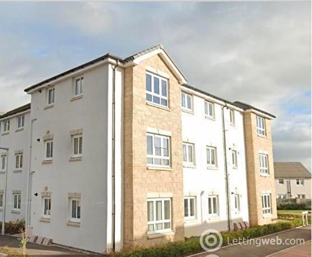 2 Bedroom Flat To Rent In Old Duloch Court, Dunfermline, KY11