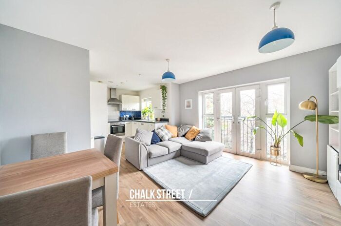 2 Bedroom Flat For Sale In Riverwood Court, Stafford Avenue, Hornchurch, RM11