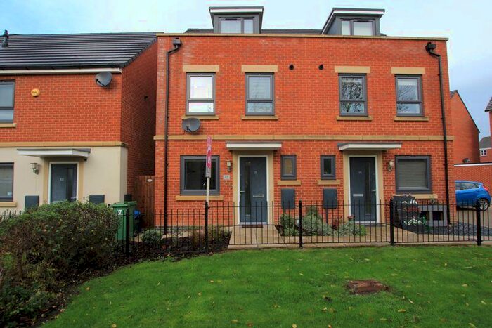 3 Bedroom Semi-Detached House To Rent In Pilgrove Way, Cheltenham, GL51