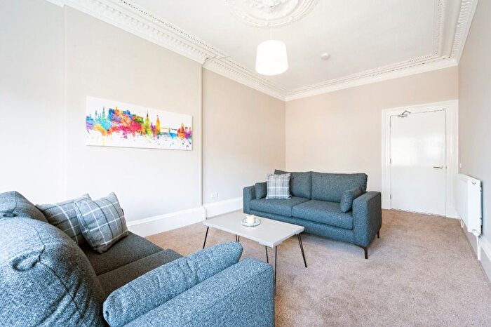 4 Bedroom Flat To Rent In Warrender Park Road, Edinburgh, EH9
