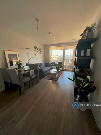 2 Bedroom Flat To Rent In Pioneer Court, London, E16