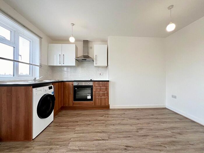 1 Bedroom Flat To Rent In Brigstock Road, Croydon, London, CR7