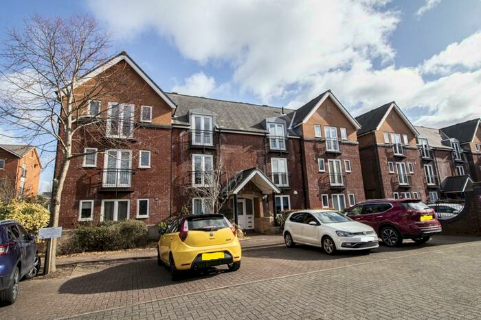 2 Bedroom Apartment To Rent In Windlass Court, Atlantic Wharf, Cardiff Bay, CF10
