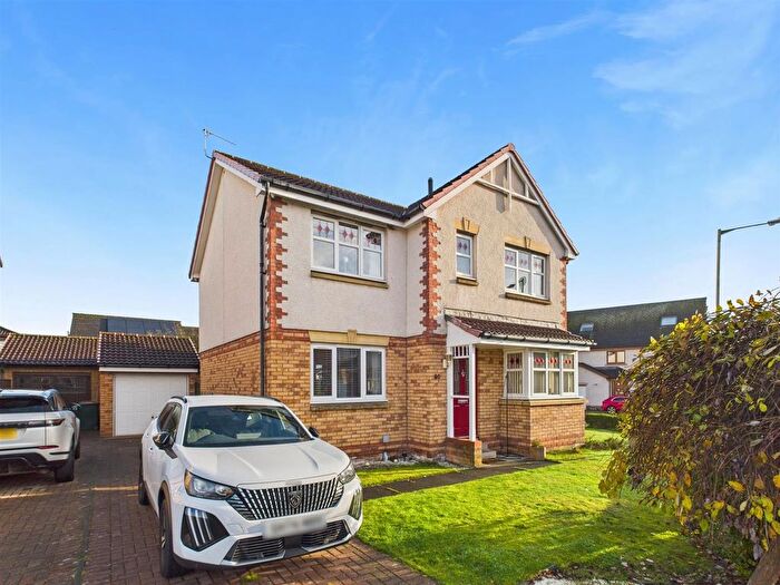 4 Bedroom Detached House For Sale In Allison Crescent, Perth, PH1