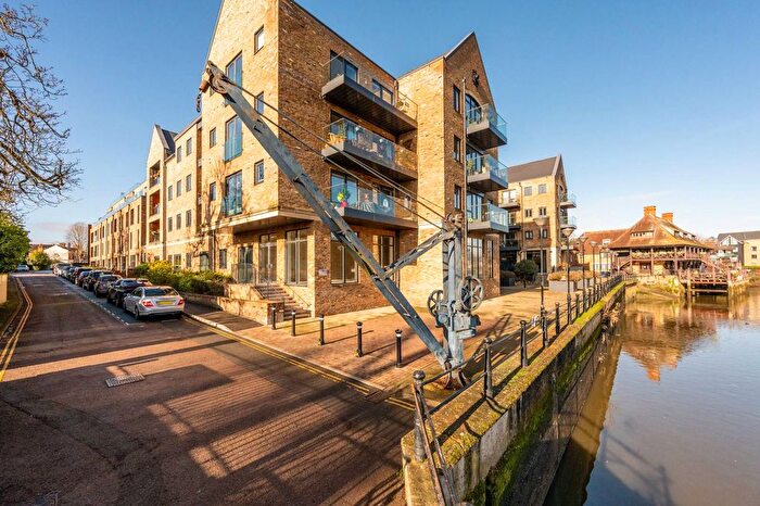 1 Bedroom Flat To Rent In Lion Wharf Road, Old Isleworth, Isleworth, TW7