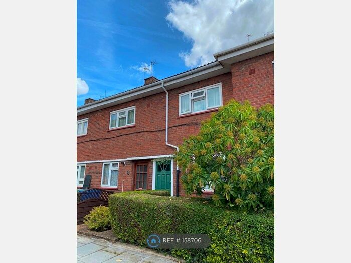 2 Bedroom Terraced House To Rent In Lytham Street, London, SE17