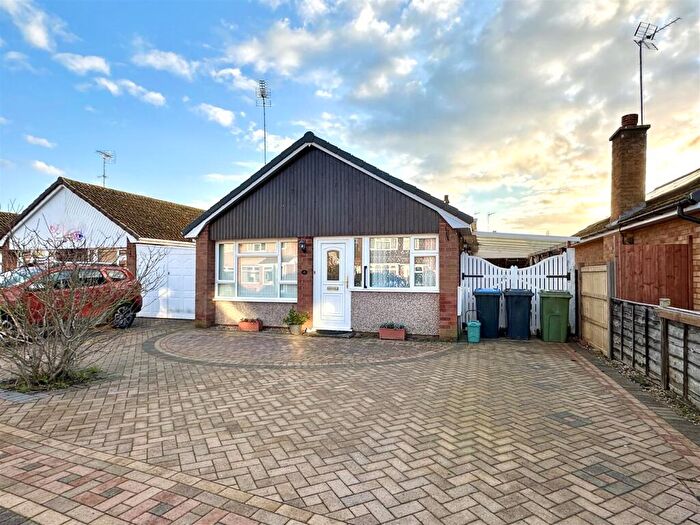 2 Bedroom Detached Bungalow For Sale In Augustus Drive, Alcester, B49