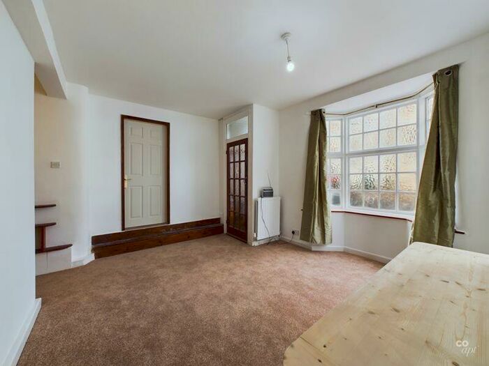 2 Bedroom Flat To Rent In Roundhill Street, Brighton, BN2
