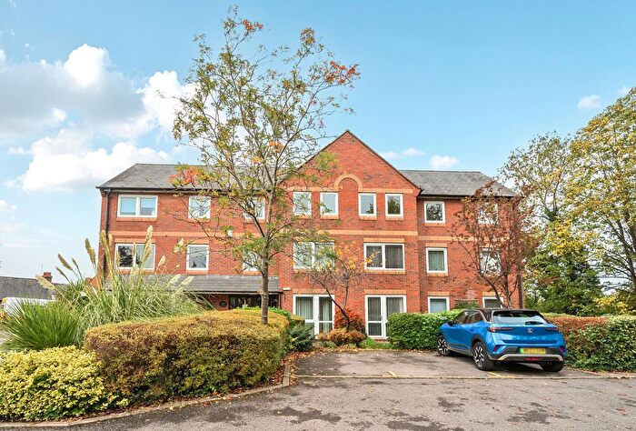 1 Bedroom Flat For Sale In Henry Road, Oxford, Oxfordshire, OX2