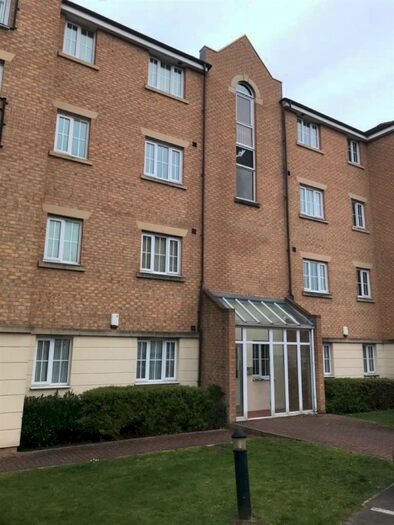 2 Bedroom Apartment To Rent In Primrose Place, DN4
