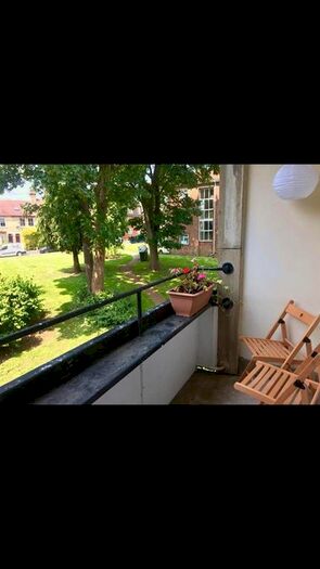 2 Bedroom Property To Rent In Bells Hill, Barnet EN5