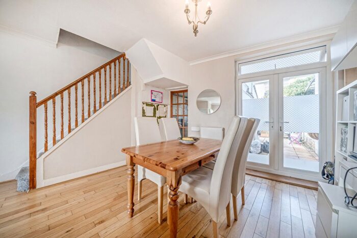 3 Bedroom Terraced House For Sale In Trafalgar Road, Gravesend, Kent, DA11