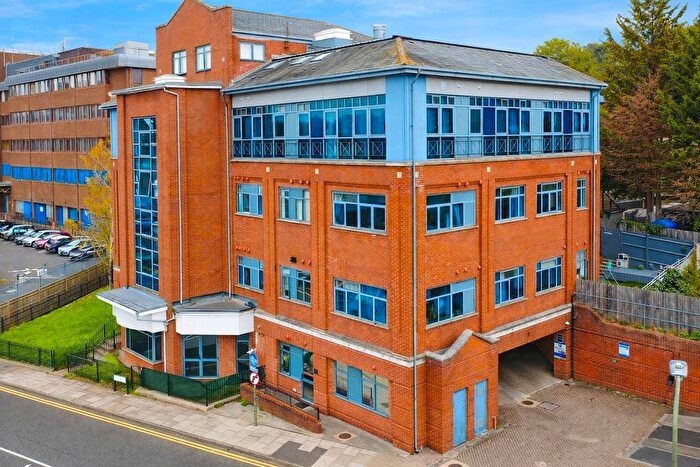 1 Bedroom Flat For Sale In Normandy House, Town Centre, Hemel Hempstead, HP2