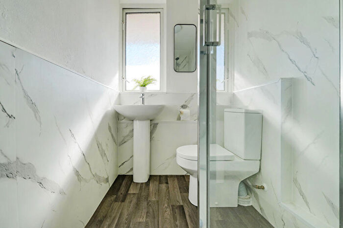 2 Bedroom Apartment To Rent In Netherthorpe Street, Sheffield, S3