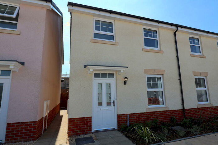 3 Bedroom Semi-Detached House To Rent In Cae Ffynnon, Clare Gardens, CF71