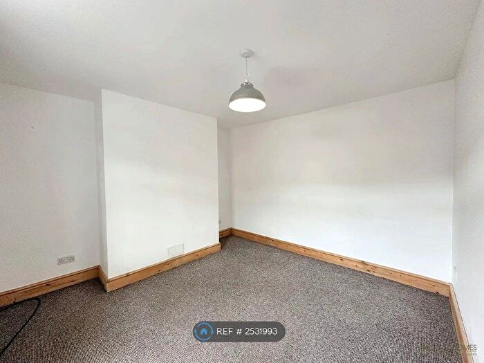 3 Bedroom Terraced House To Rent In Lancaster, Lancaster, LA2