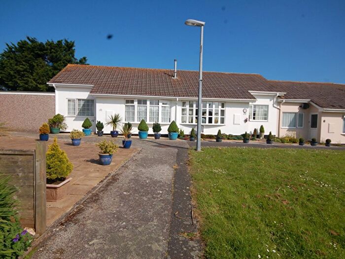 2 Bedroom Bungalow For Sale In St Johns Walk, St Ives, Cornwall, TR26