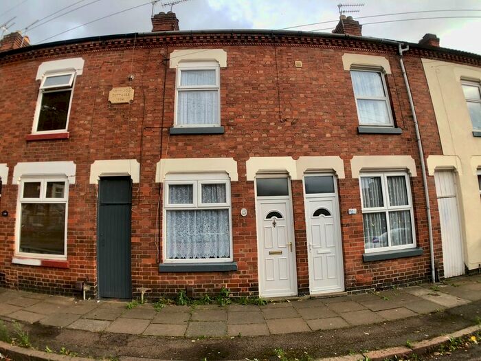 3 Bedroom Terraced House To Rent In Avenue Road Extension, Leicester, LE2