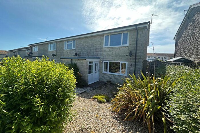2 Bedroom End Of Terrace House For Sale In Shortlands, Portland, DT5