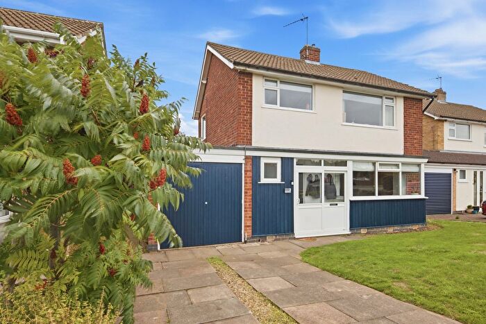3 Bedroom Detached House For Sale In Bude Drive, Glenfield, LE3