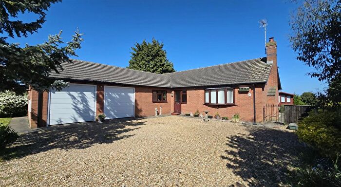 3 Bedroom Detached Bungalow For Sale In Fen Road, Holbeach, PE12