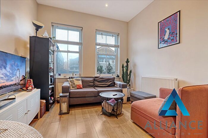 1 Bedroom Flat To Rent In Lower Clapton Road, London, E5