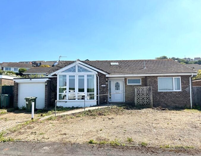 3 Bedroom Detached Bungalow For Sale In Waterside Park, Portishead, Bristol, Avon, BS20