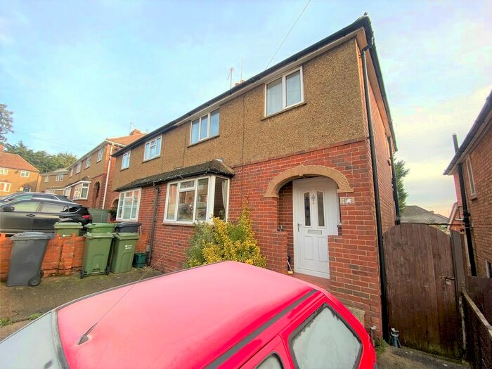 3 Bedroom Semi-Detached House To Rent In Pennings Avenue, Guildford, Surrey, GU2