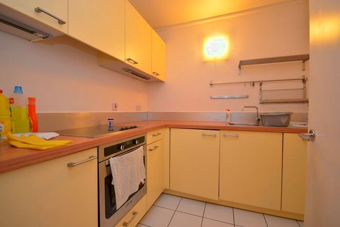 1 Bedroom Flat To Rent In Renaissance Walk, London, SE10