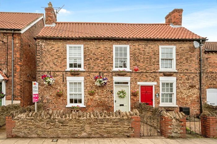3 Bedroom End Of Terrace House For Sale In Old Crosby, Scunthorpe, DN15