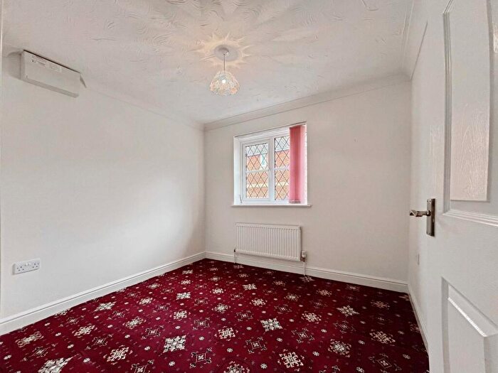 3 Bedroom Detached Bungalow For Sale In Brewster Close, Halstead, CO9