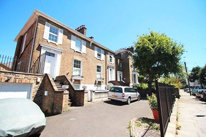 2 Bedroom Apartment To Rent In Thane Villas, Islington, London, N7